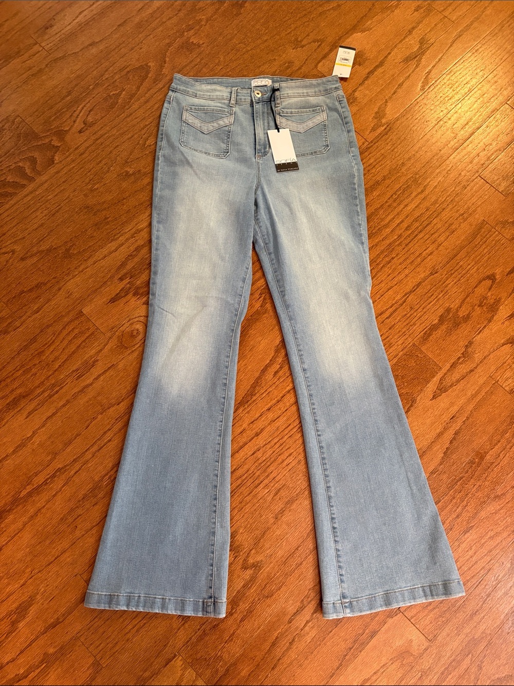 NWT Alexa High Rise Jeans size 12 Flare